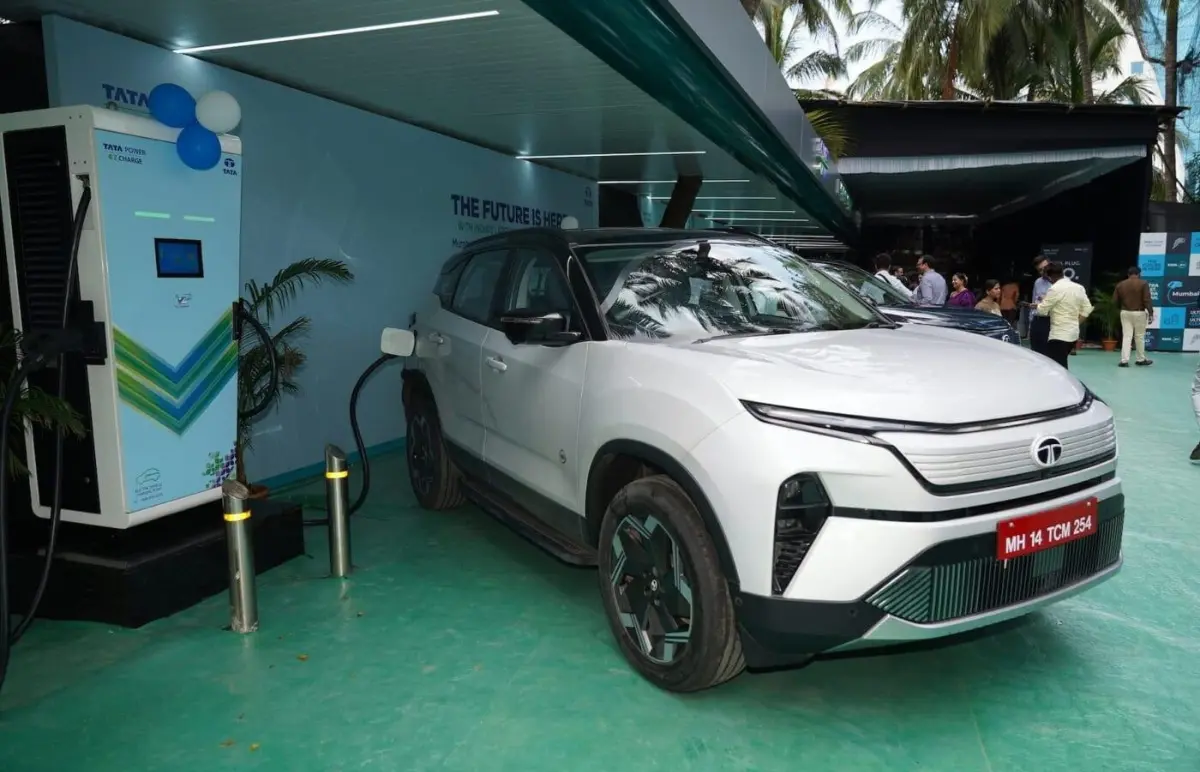 Mahindra XEV 9e vs Tata Harrier EV