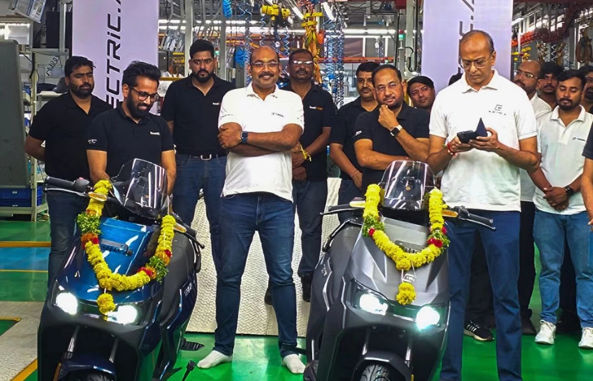 E3 Trion Deliveries Begin in India: Electric Scooter Reaches Customers From Today
